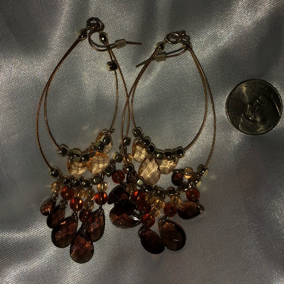 Earrings - Picture 2 of 4